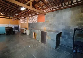Foto 1 de Casa com 4 Quartos à venda, 180m² em Caiçara Adeláide, Belo Horizonte