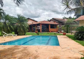 Foto 1 de Casa com 3 Quartos à venda, 250m² em Centro, Guapiaçu