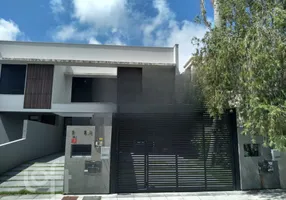 Foto 1 de Casa com 3 Quartos à venda, 128m² em Cachoeira do Bom Jesus, Florianópolis