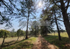 Foto 1 de Fazenda/Sítio com 3 Quartos à venda, 700m² em Caguacu, Sorocaba