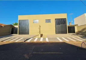 Foto 1 de Galpão/Depósito/Armazém para alugar, 200m² em Vila Nossa Senhora do Bonfim, São José do Rio Preto