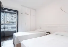 Foto 1 de Apartamento com 1 Quarto à venda, 58m² em Centro, Piatã