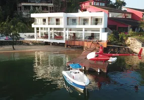 Foto 1 de Casa de Condomínio com 8 Quartos à venda, 890m² em Itanema, Angra dos Reis