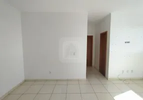 Foto 1 de Apartamento com 2 Quartos à venda, 48m² em Jardim Célia, Uberlândia