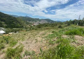 Foto 1 de Lote/Terreno à venda, 670m² em Barra do Imbuí, Teresópolis