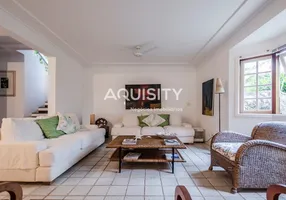 Foto 1 de Casa com 4 Quartos para alugar, 300m² em Iporanga, Guarujá