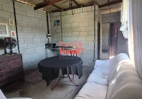 Foto 1 de Casa com 2 Quartos para alugar, 35m² em Nossa Senhora do Carmo, Contagem