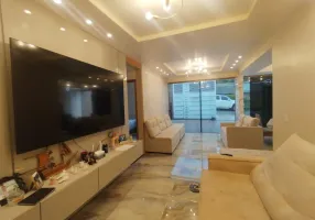 Foto 1 de Apartamento com 3 Quartos à venda, 200m² em Setor Habitacional Arniqueira, Brasília