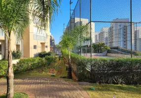 Foto 1 de Apartamento com 2 Quartos para alugar, 58m² em Jardim Tupanci, Barueri