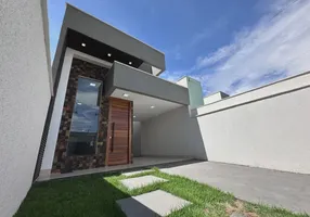 Foto 1 de Casa com 3 Quartos à venda, 95m² em Jardim Cerro Azul, Maringá