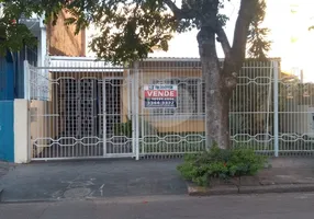 Foto 1 de Sobrado com 3 Quartos à venda, 250m² em Cristo Redentor, Porto Alegre