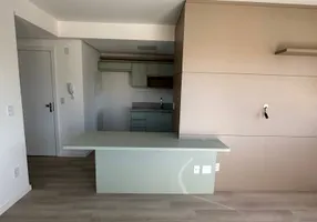 Foto 1 de Apartamento com 1 Quarto para venda ou aluguel, 44m² em Passo da Areia, Porto Alegre