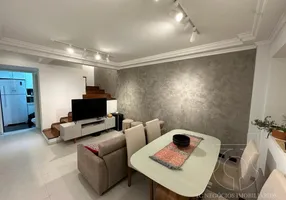 Foto 1 de Casa de Condomínio com 2 Quartos à venda, 80m² em Rio Pequeno, São Paulo
