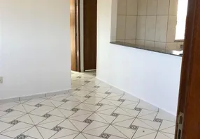 Foto 1 de Apartamento com 2 Quartos para alugar, 10m² em Jardim Céu Azul, Valparaíso de Goiás