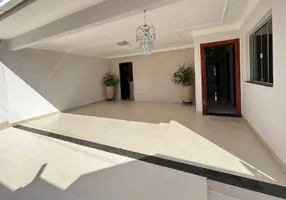 Foto 1 de Casa com 3 Quartos à venda, 120m² em Vila Camilopolis, Santo André
