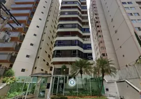 Foto 1 de Apartamento com 3 Quartos para alugar, 238m² em Setor Bueno, Goiânia