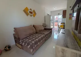 Foto 1 de Casa de Condomínio com 2 Quartos à venda, 55m² em Cibratel II, Itanhaém