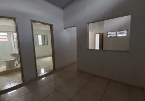 Foto 1 de Casa com 1 Quarto para alugar, 35m² em Jardim Sandra, São Paulo