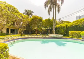 Foto 1 de Casa com 4 Quartos à venda, 684m² em Cidade Jardim, São Paulo