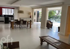 Foto 1 de Casa com 4 Quartos à venda, 447m² em Jurerê Internacional, Florianópolis