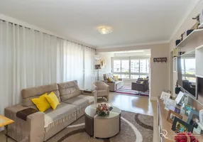 Foto 1 de Apartamento com 3 Quartos à venda, 117m² em Petrópolis, Porto Alegre