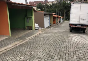 Foto 1 de Casa de Condomínio com 2 Quartos à venda, 60m² em Jardim Guilhermino, Guarulhos