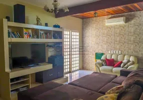 Foto 1 de Casa com 3 Quartos à venda, 480m² em Ipanema, Araçatuba