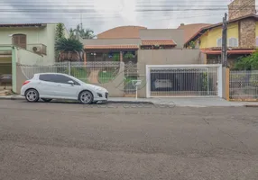 Foto 1 de Casa com 3 Quartos à venda, 220m² em Champagnat, Londrina