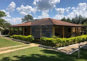 Foto 1 de Fazenda/Sítio com 4 Quartos à venda, 400m² em Campo do Meio, Aracoiaba da Serra