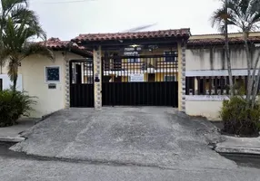 Foto 1 de Casa de Condomínio com 2 Quartos à venda, 66m² em Parque Burle, Cabo Frio