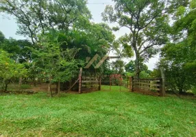 Foto 1 de Fazenda/Sítio com 2 Quartos à venda, 180m² em Loteamento Aracê de Santo Antonio II, São Carlos