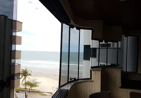 Foto 1 de Apartamento com 3 Quartos para alugar, 105m² em Meia Praia, Itapema