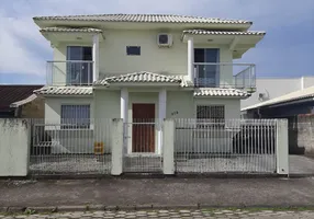 Foto 1 de Sobrado com 3 Quartos à venda, 150m² em Carianos, Florianópolis