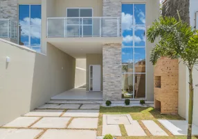 Foto 1 de Casa com 3 Quartos à venda, 117m² em Luzardo Viana, Maracanaú