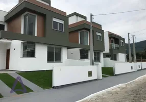 Foto 1 de Casa com 3 Quartos à venda, 120m² em Açores, Florianópolis