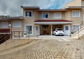 Foto 1 de Casa de Condomínio com 3 Quartos à venda, 134m² em Nonoai, Porto Alegre