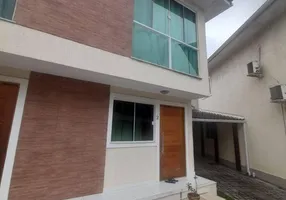 Foto 1 de Casa de Condomínio com 2 Quartos à venda, 115m² em Engenho do Mato, Niterói