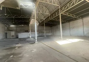 Foto 1 de Galpão/Depósito/Armazém à venda, 707m² em Jardim Industrial, Contagem