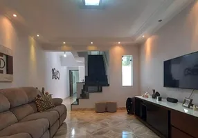 Foto 1 de Casa com 4 Quartos à venda, 226m² em Vila America, Santo André