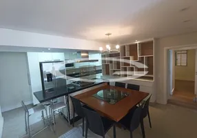 Foto 1 de Apartamento com 3 Quartos para alugar, 105m² em Vila Uberabinha, São Paulo