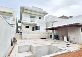 Foto 1 de Casa de Condomínio com 4 Quartos à venda, 116m² em Lagoa, Macaé