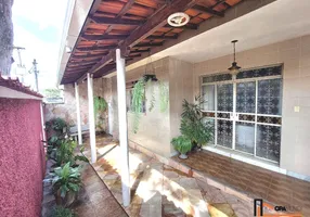 Foto 1 de Casa com 3 Quartos à venda, 234m² em Serrano, Belo Horizonte