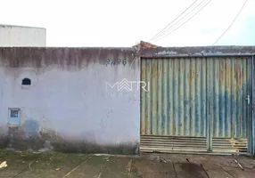 Foto 1 de Casa com 2 Quartos à venda, 100m² em Parque São Paulo, Araraquara