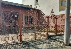 Foto 1 de Casa com 7 Quartos à venda, 380m² em Campestre, Santo André