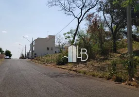 Foto 1 de Lote/Terreno à venda, 300m² em Vigilato Pereira, Uberlândia