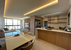 Foto 1 de Apartamento com 4 Quartos para alugar, 145m² em Centro, Balneário Camboriú
