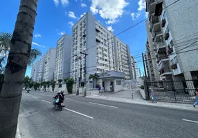 Foto 1 de Apartamento com 2 Quartos à venda, 78m² em Brasilândia, São Gonçalo