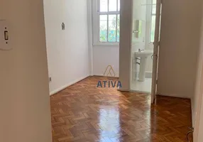 Foto 1 de Apartamento com 1 Quarto à venda, 36m² em Copacabana, Rio de Janeiro