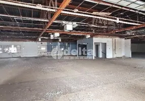 Foto 1 de Sala Comercial para alugar, 1000m² em Centro, Uberlândia