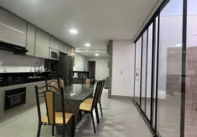 Foto 1 de Casa de Condomínio com 3 Quartos à venda, 110m² em Aclimacao, Uberlândia